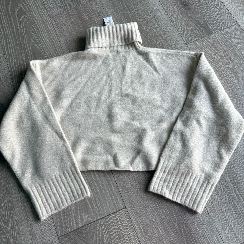 NWT Garage Womens Rainy Day Melange Spongy Cropped Turtleneck‎ Sweater Size XXS - Picture 2 of 10
